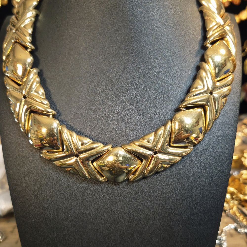 VGT Massive Givenchy Gold Plated Statement Necklace 16in - Picture 2 of 2